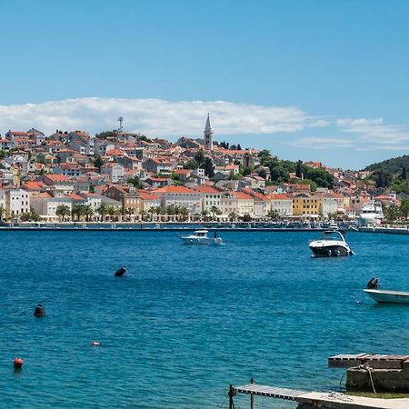 Appartamento Apartman Velopin Mali Lošinj Esterno foto