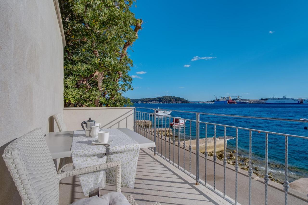 Apartman Velopin Mali Lošinj Esterno foto