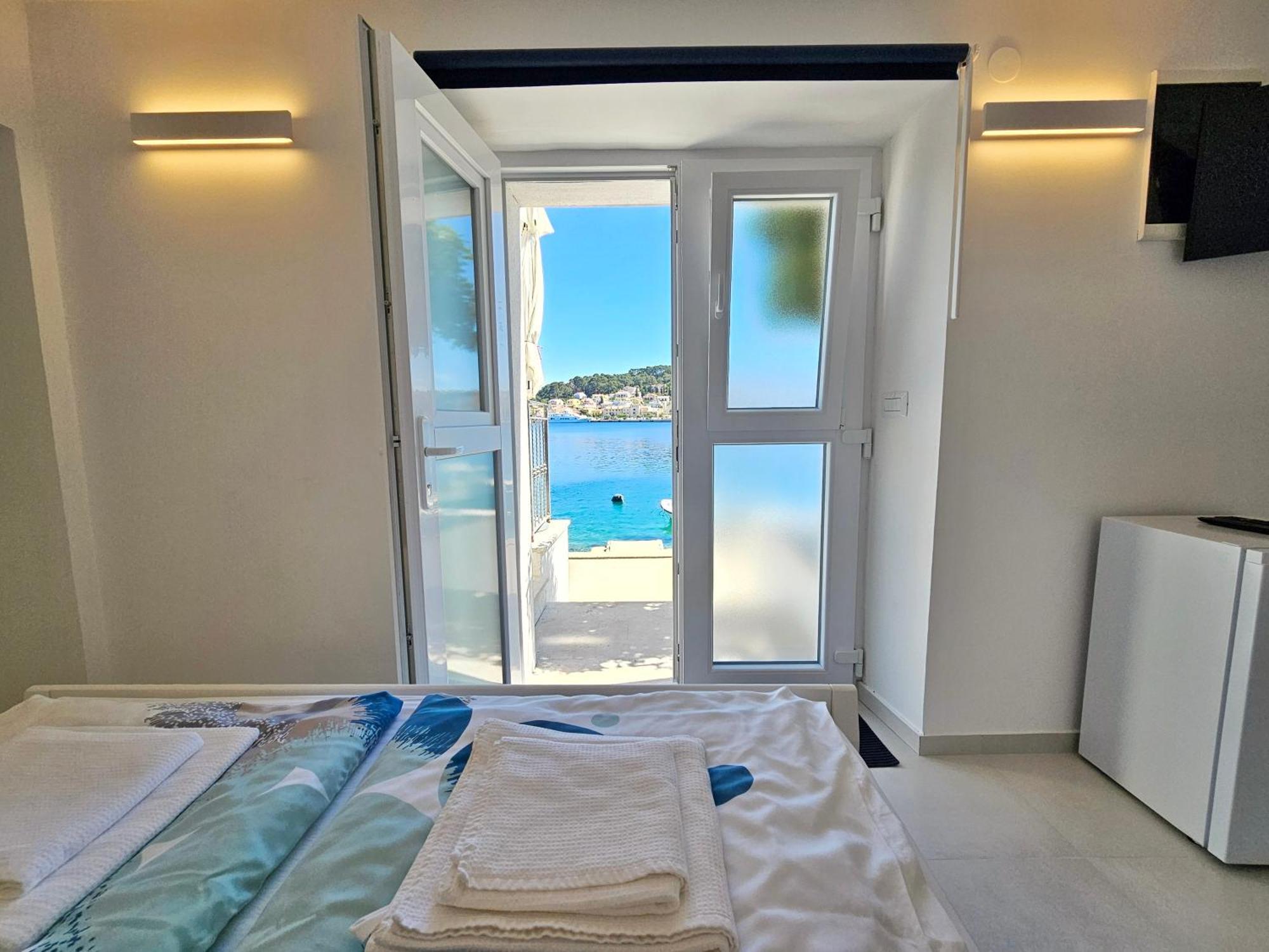 Apartman Velopin Mali Lošinj Esterno foto